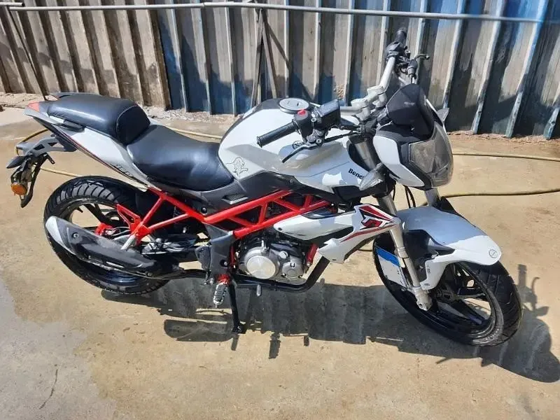 BENELLI TNT 150 MODEL 2021