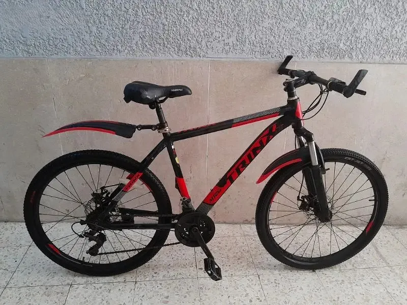 TRINX M126 MOUNTAIN BIKE