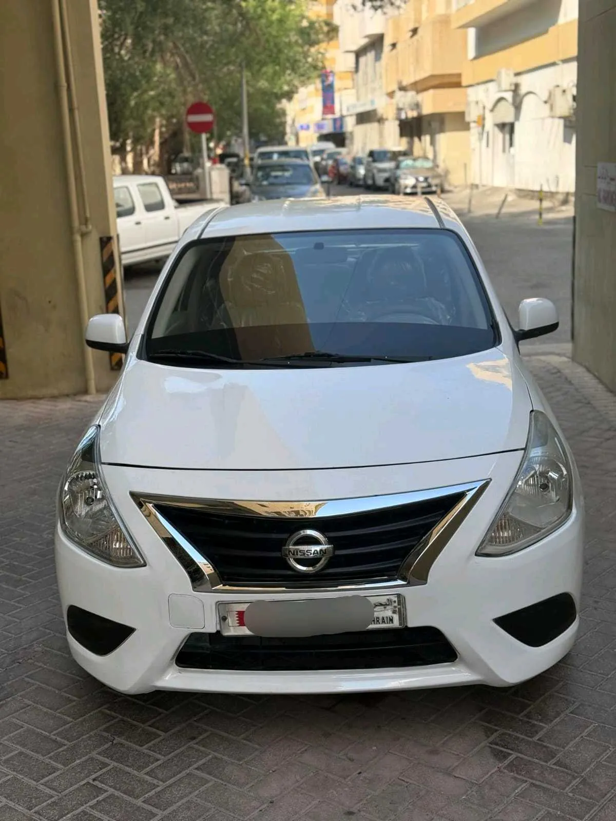 NISSAN SUNNY 2019