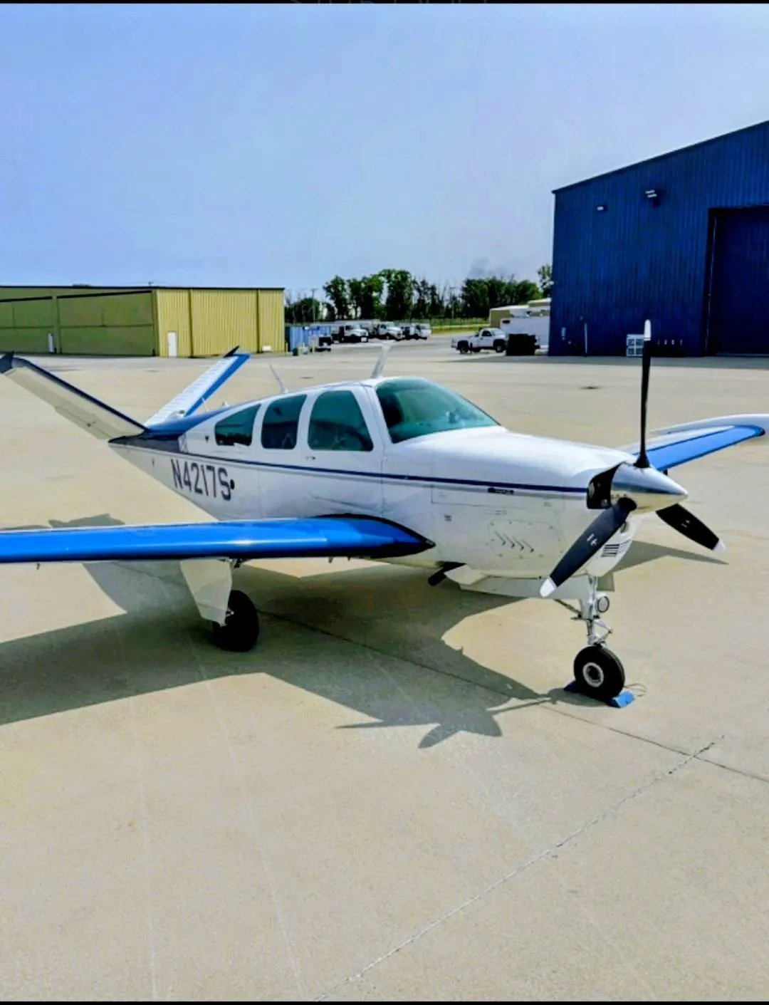 BEECHCRAFT BONANZA N4217S photo 4