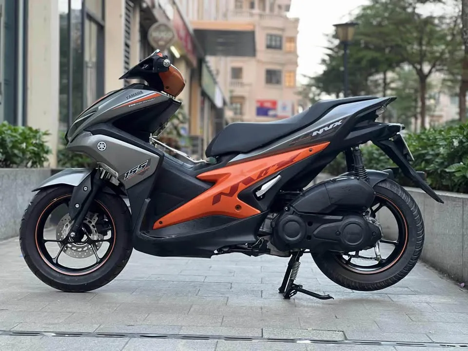 YAMAHA NVX