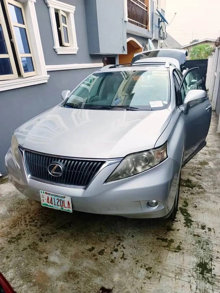 LEXUS RX350 2010