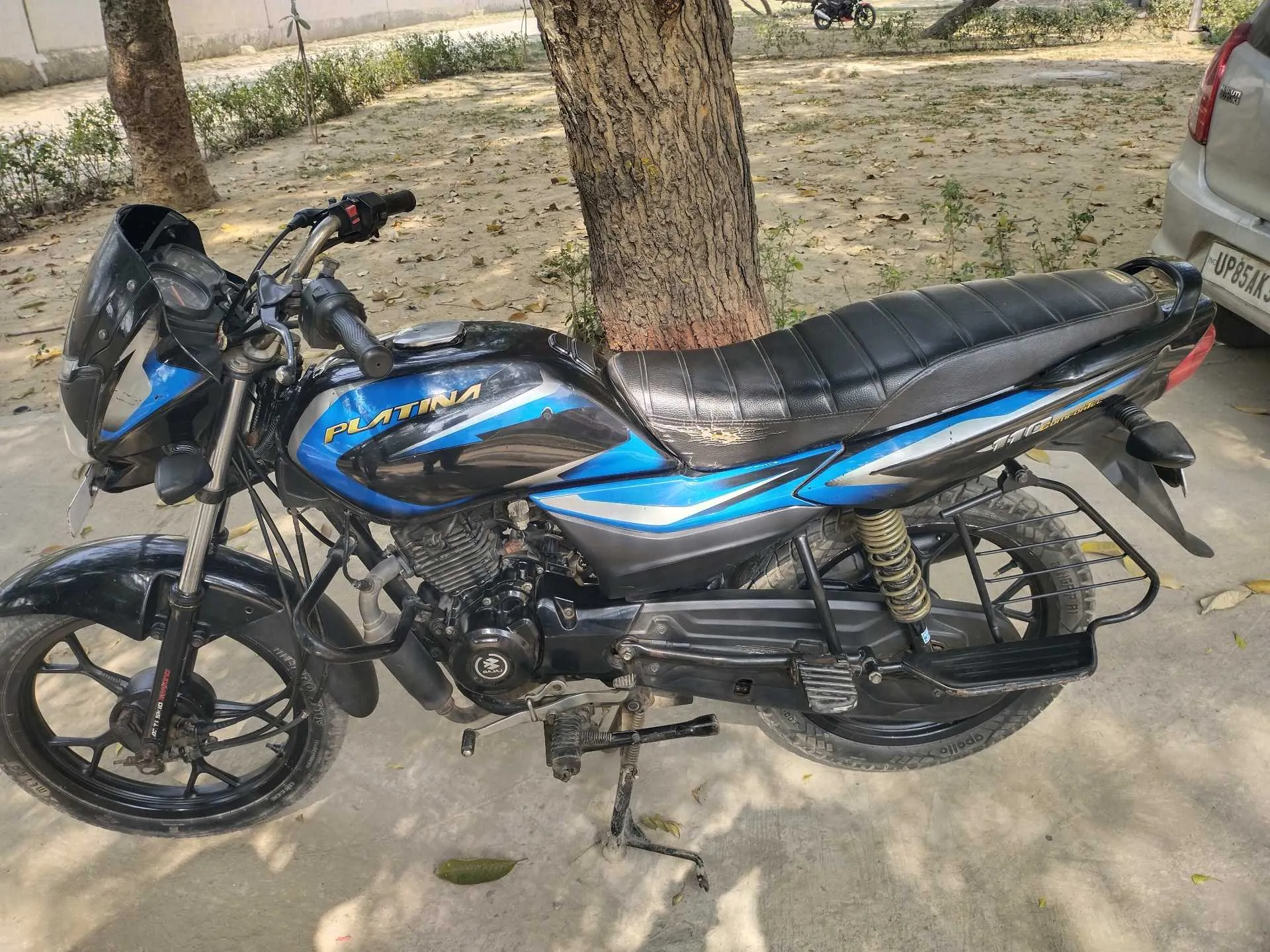 BAJAJ  PLATINA