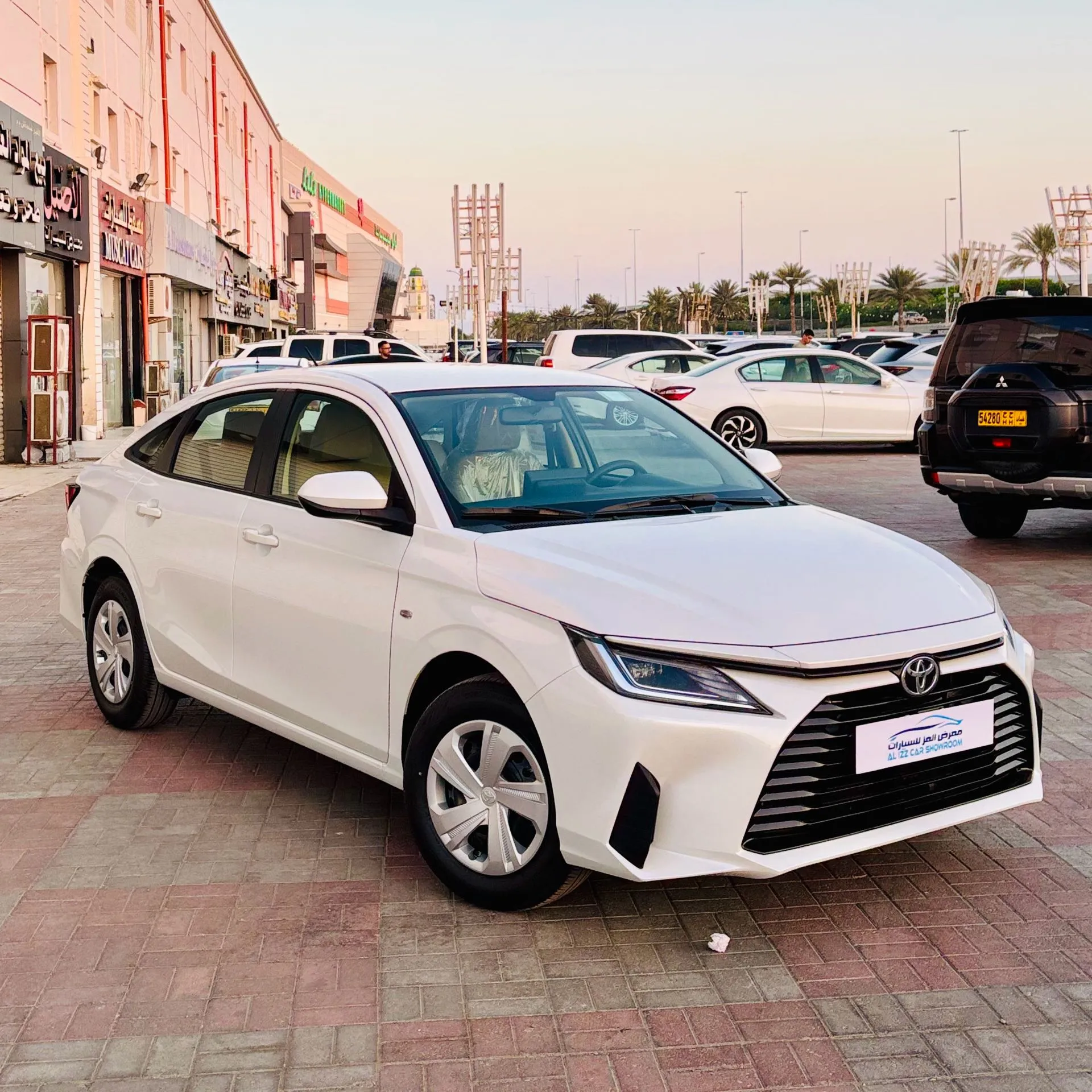 TOYOTA YARIS