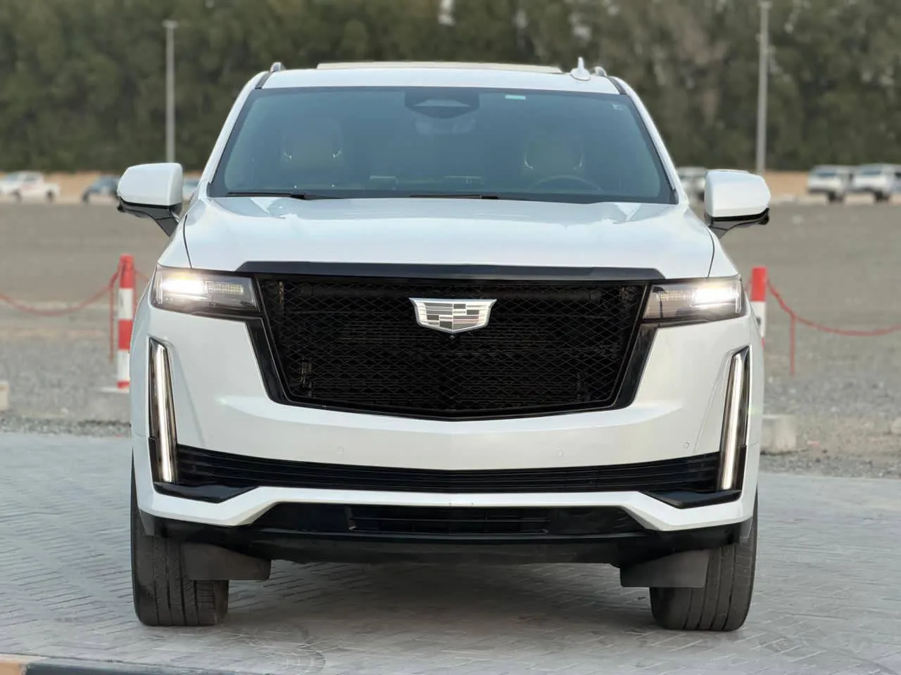 CADILLAC ESCALADE