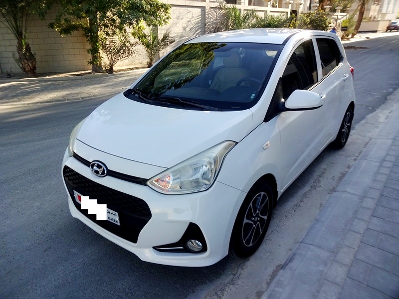 HYUNDAI I10 GRAND WHITE AGENT MAINTAINED  NO ACCIDENT MODEL : 2018 5-0