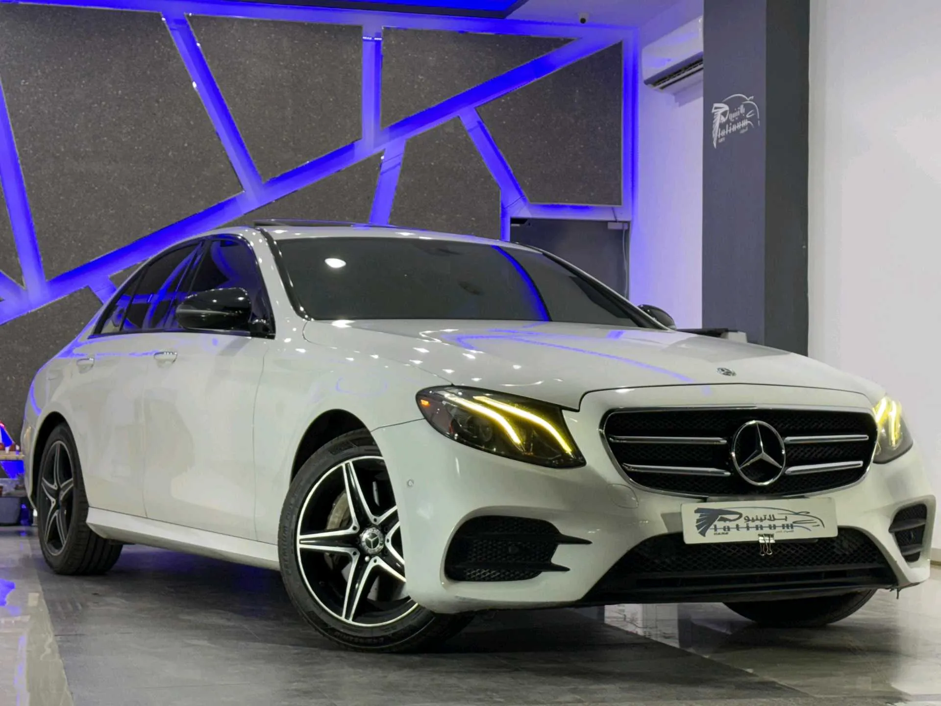 MERCEDES E300