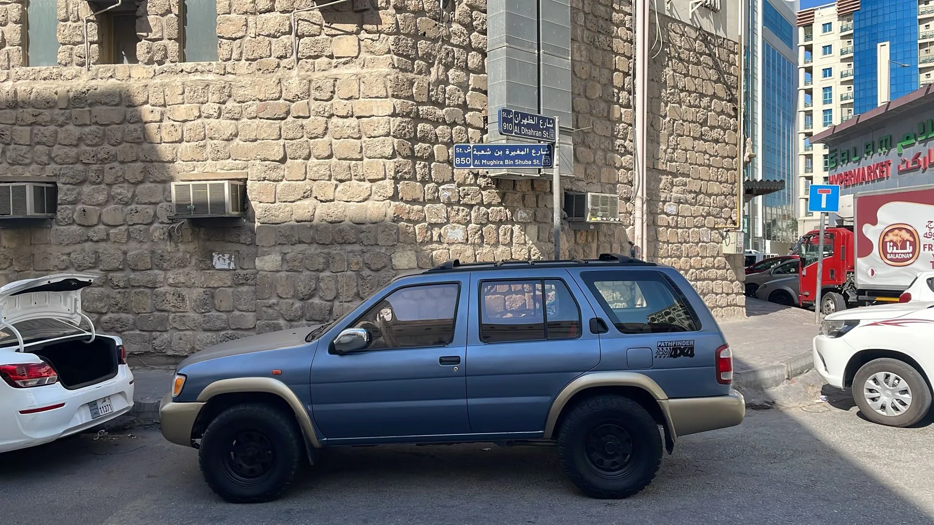 NISSAN PATHFINDER