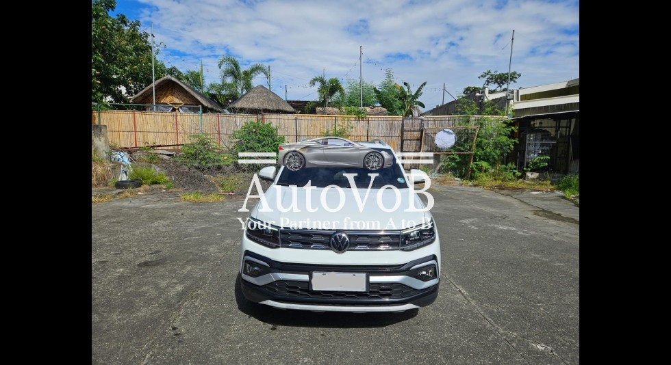 VOLKSWAGEN T-CROSS 180