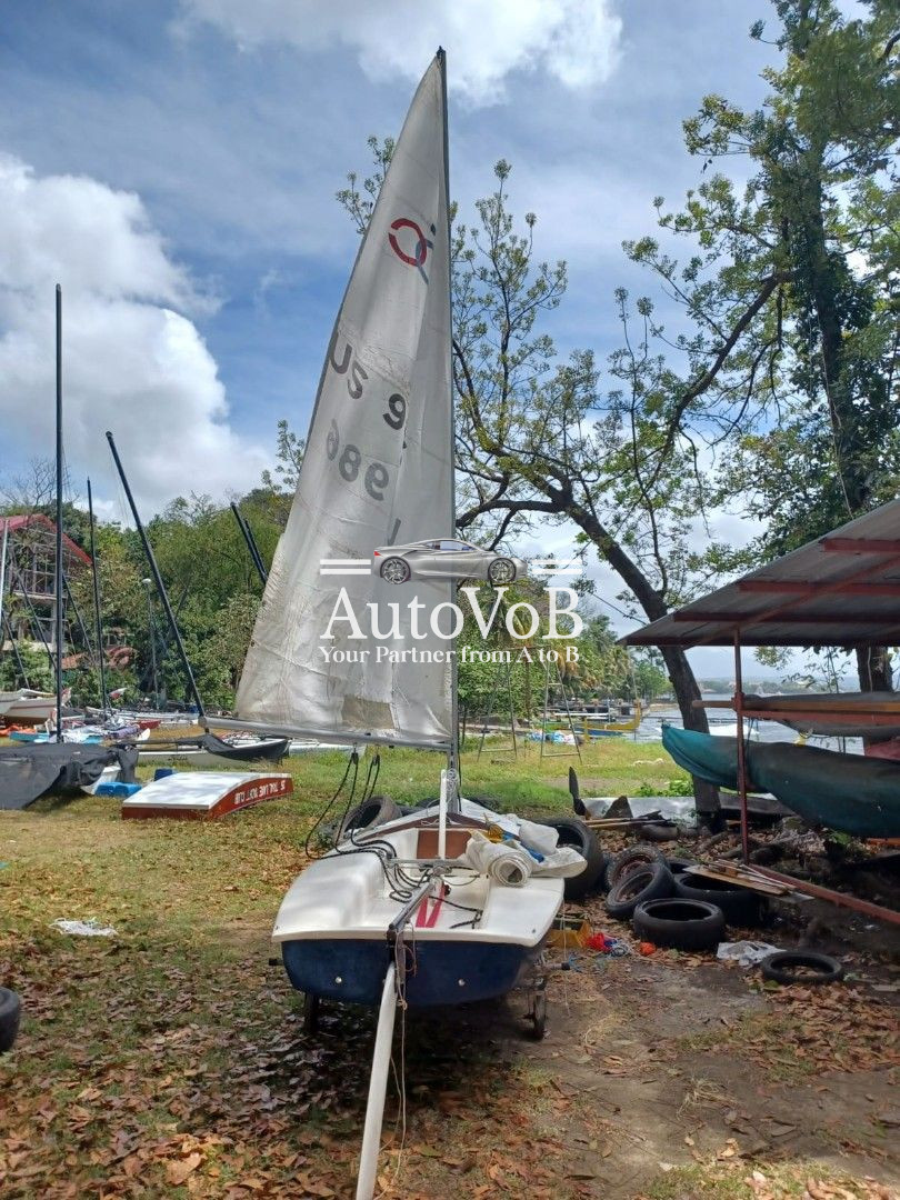 SAILING BOAT photo 2