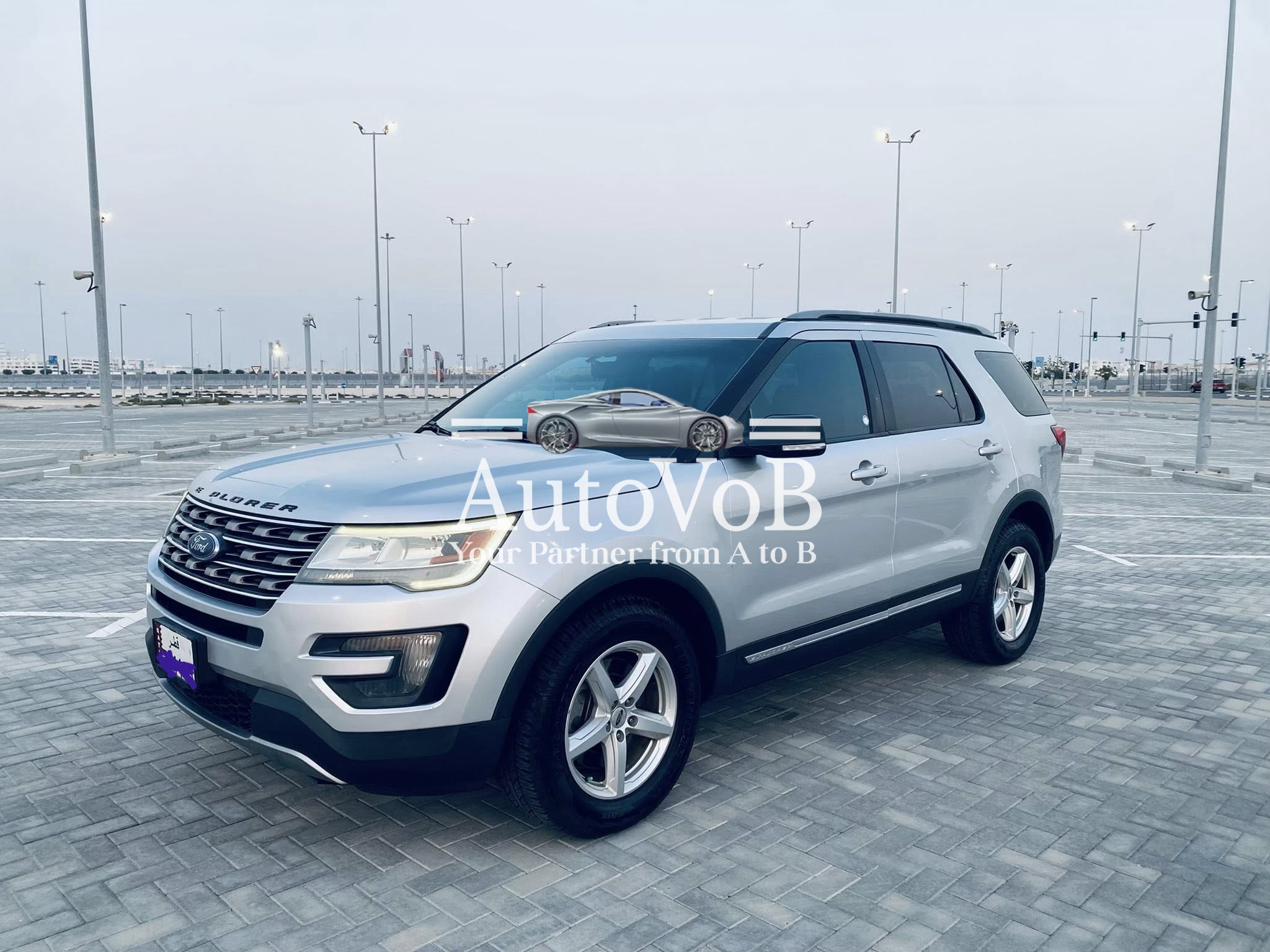 FORD EXPLORER XLT (4WD)