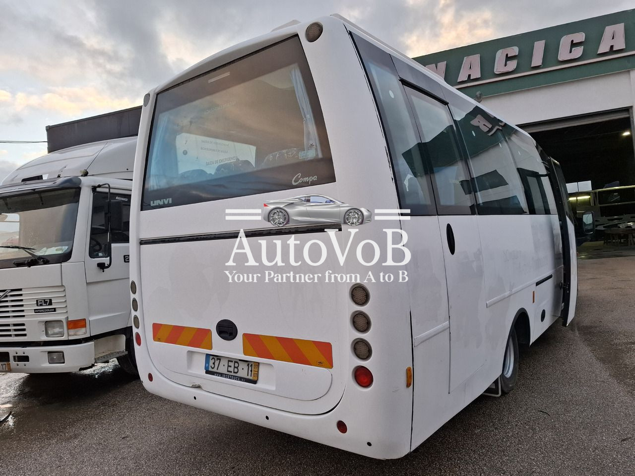 MINIBUS, PASSENGER VAN IVECO photo 3