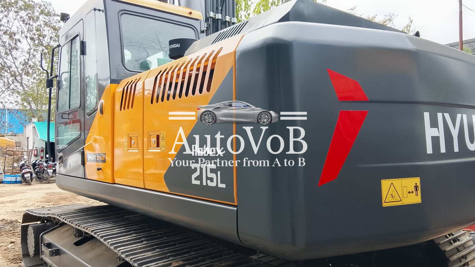 HYUNDAI R215L HYDRAULIC EXCAVATOR photo 3