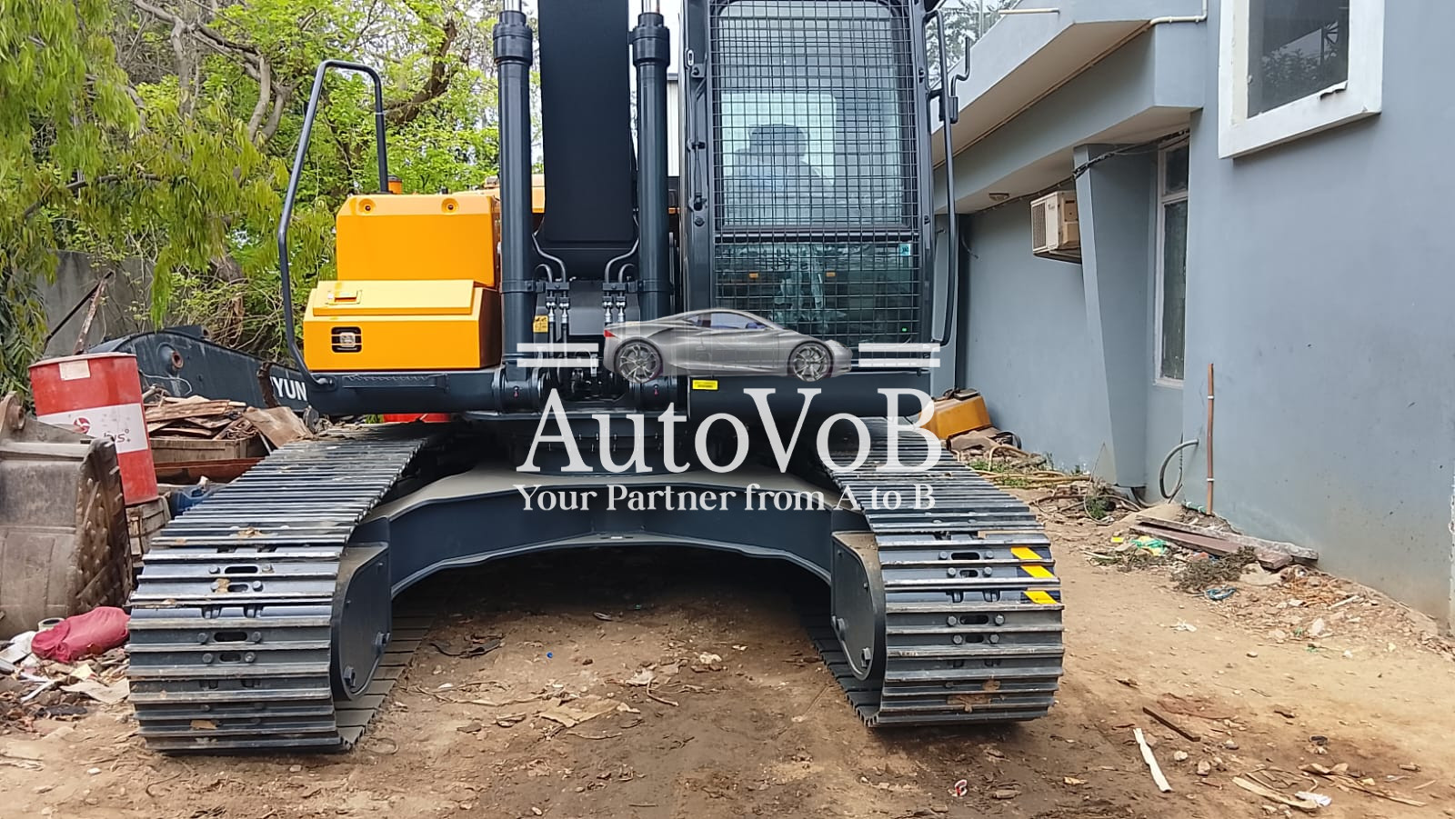 HYUNDAI R215L HYDRAULIC EXCAVATOR photo 4