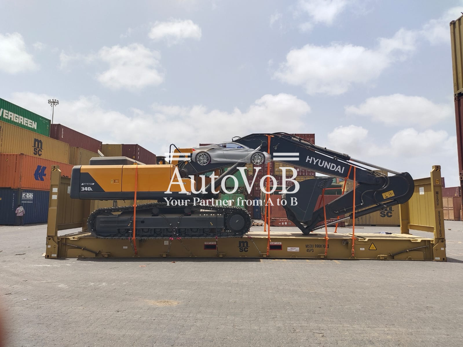 HYUNDAI R340L SMART EXCAVATOR photo 1