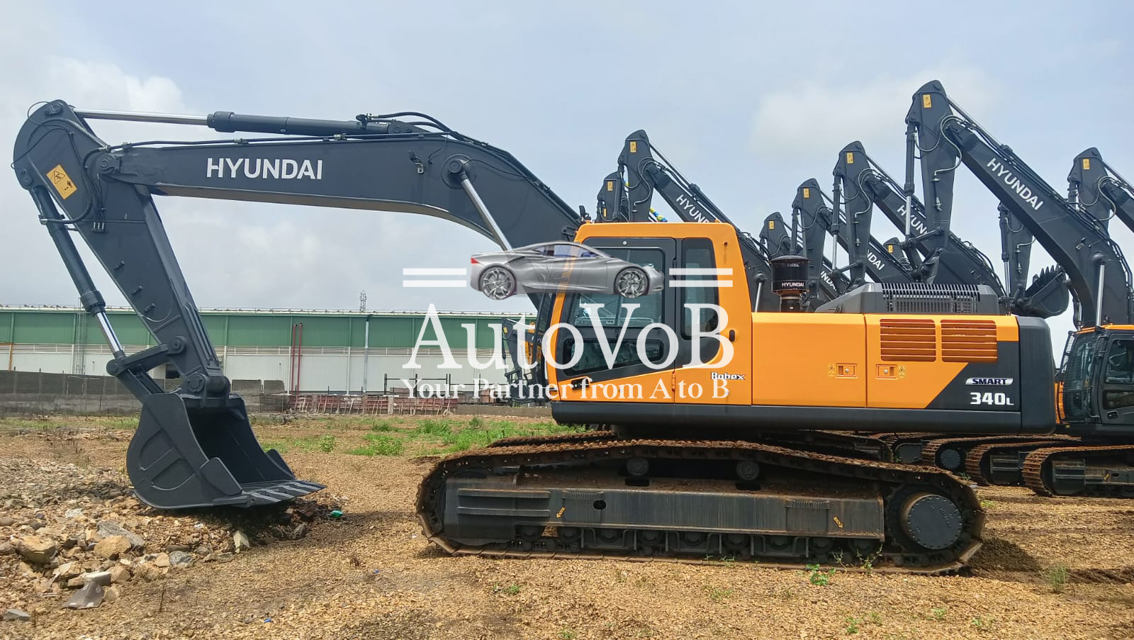 HYUNDAI R340L SMART EXCAVATOR photo 5