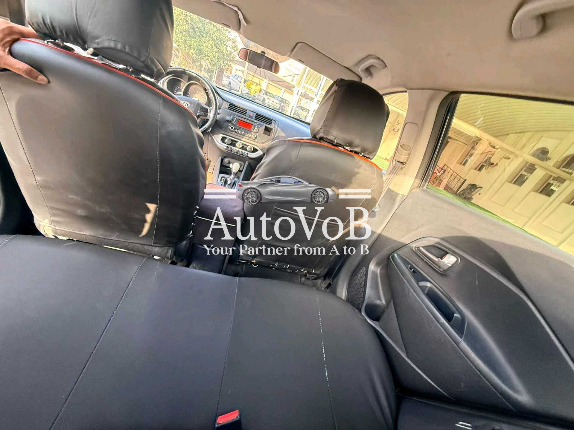 CAR FOR SALE IN PERFECT CONDITION photo 2