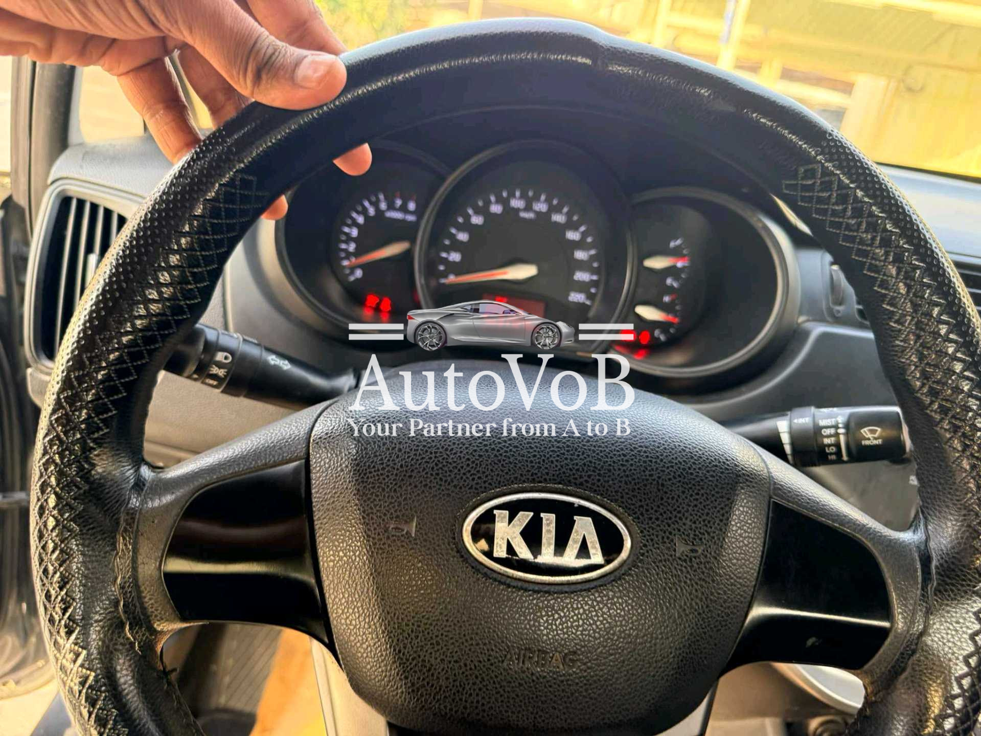 CAR FOR SALE IN PERFECT CONDITION photo 4
