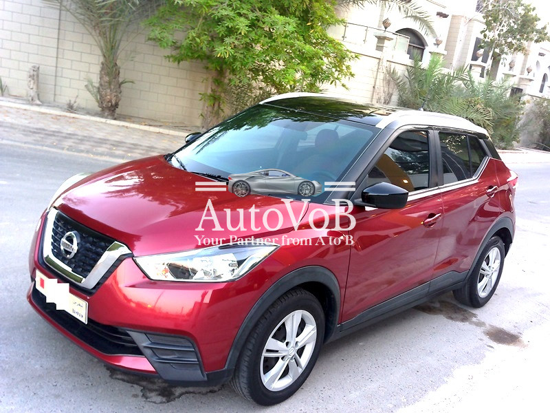 NISSAN KICKS MAROON-BLACK MODEL 2019 2-1
