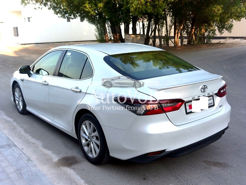 TOYOTA CAMRY GLE WHITE AGENT MAINTAINED 0-0 photo 5