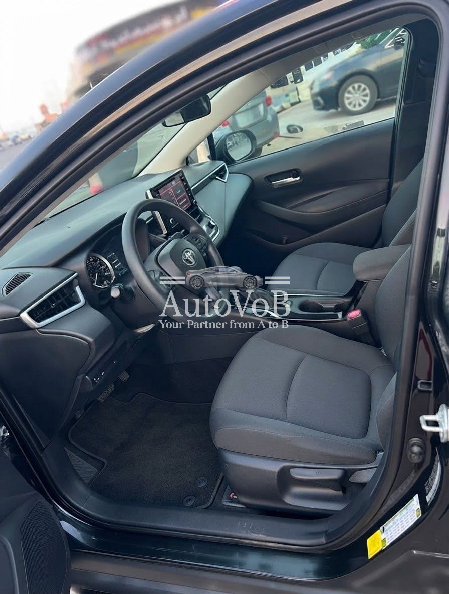TOYOTA COROLLA LE photo 8
