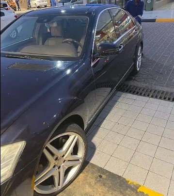Mercedes-Benz 350