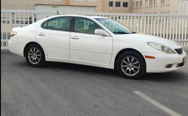 Lexus ES300