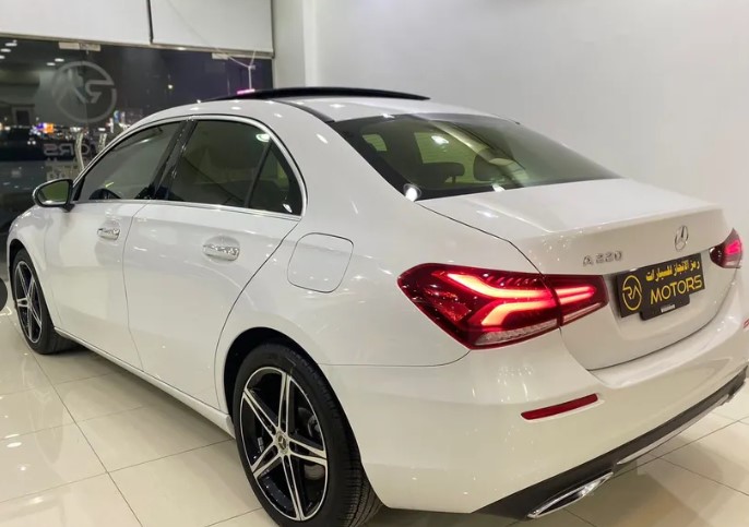 Mercedes A220