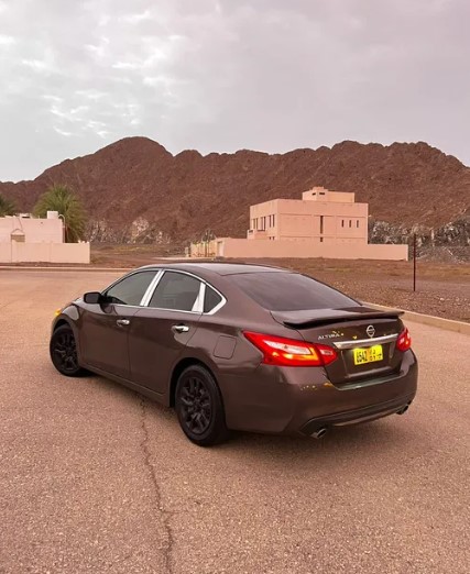 Nissan Altima S