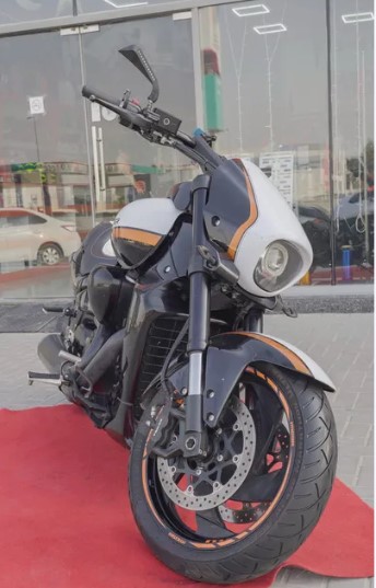 Suzuki Boulevard
