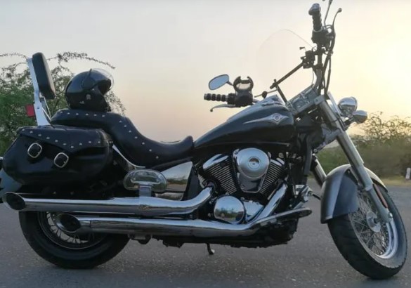Kawasaki 900cc motorcycle from Japan