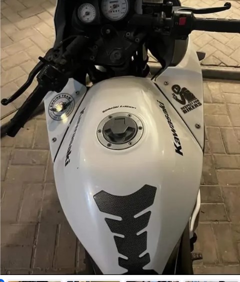 Kawasaki ninja is250
