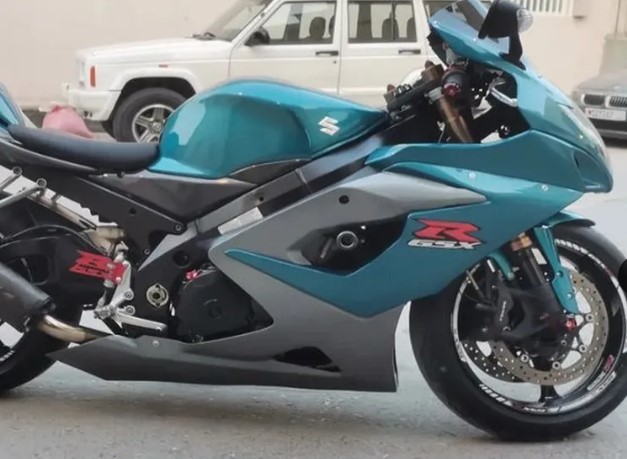 Suzuki 1000 2006