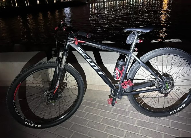 Scott Bicycle ( Switzerland) sale