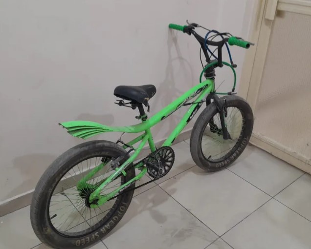 Used bicycle in excellent condition