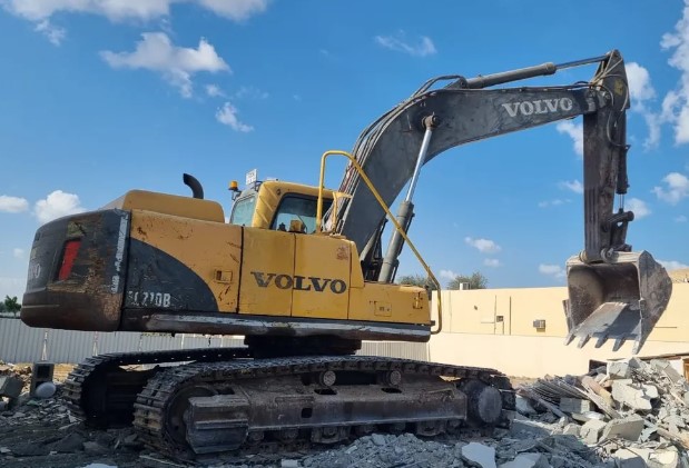 Volvo excavator 210 , Model 2012 Make Korea