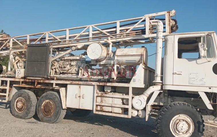 water well drilling rig