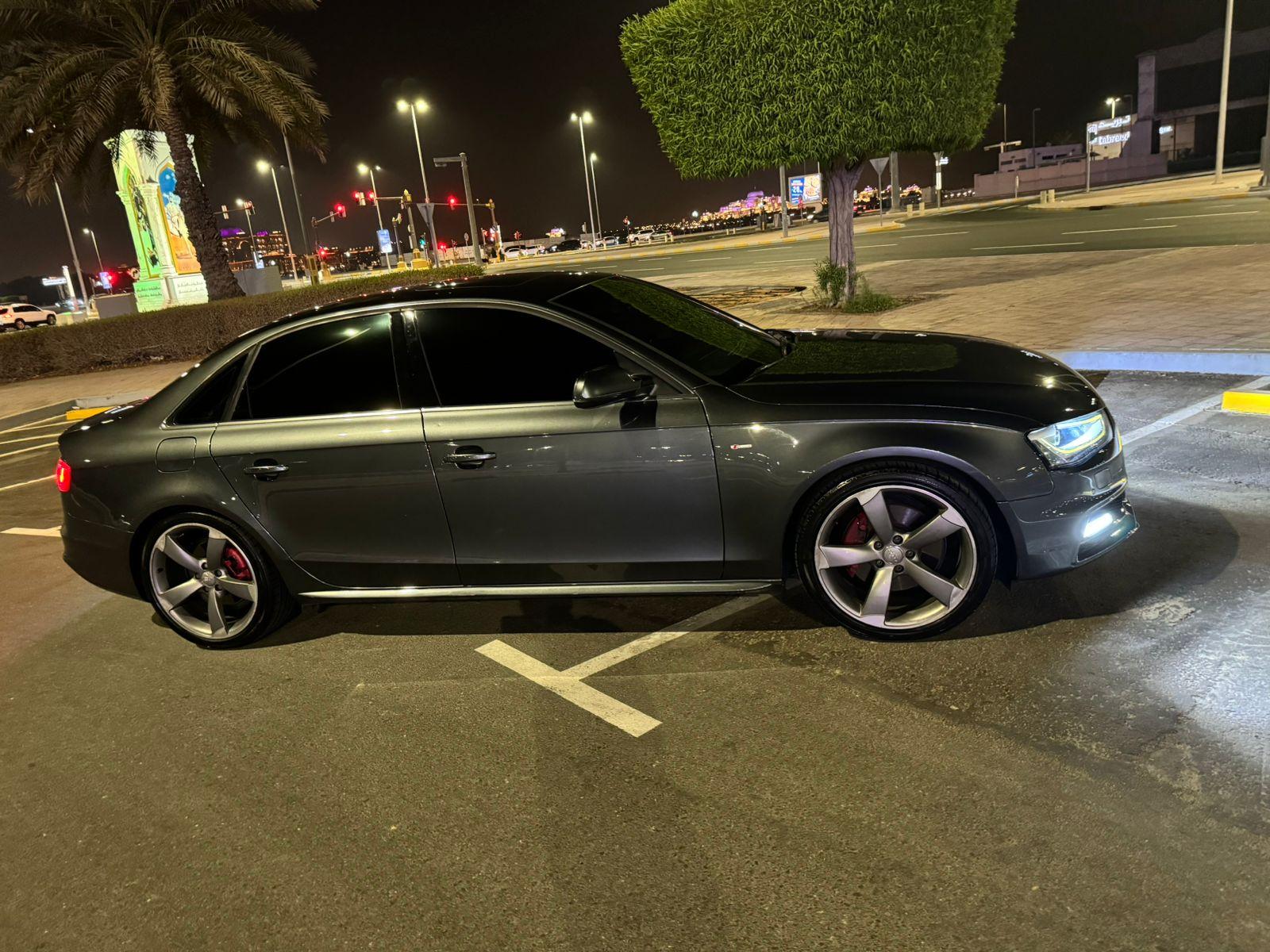 AudiA4 S-line