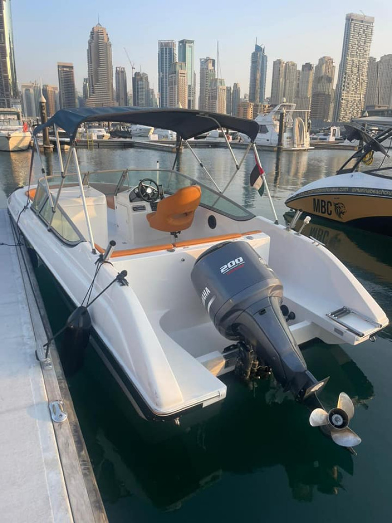 Marine craft type :pleasure power boat