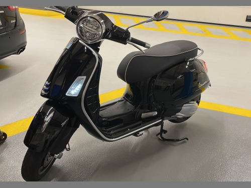 Vespa 300 GTS 2021 Used